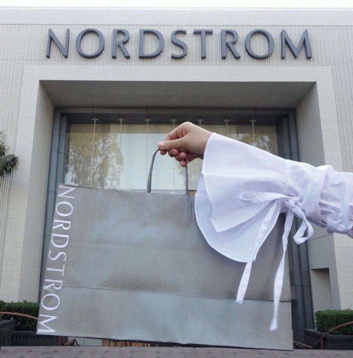 A Clothing Store With No Clothes for Sale: Nordstrom’s New Concept